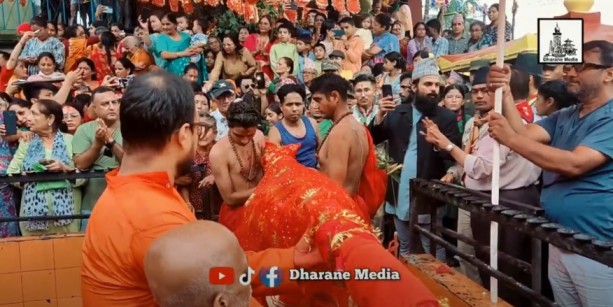 दशैंको लागि पूजा सामग्री स्वरूप फूलपाती