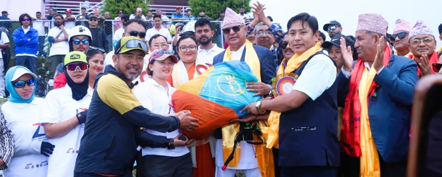 धरानमा अन्तर्राष्ट्रिय प्याराग्लाइडिङ प्रिमियर लिग प्रतियोगिता उद्घाटन धरानमा अन्तर्राष्ट्रिय प्याराग्लाइडिङ प्रिमियर लिग प्रतियोगिता उद्घाटन